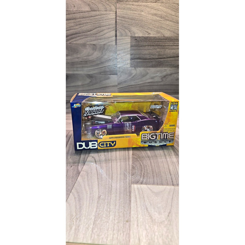 Jada Toys DUB City Bigtime Muscle 1:24 1970 Plymouth 'Cuda Purple Diecast